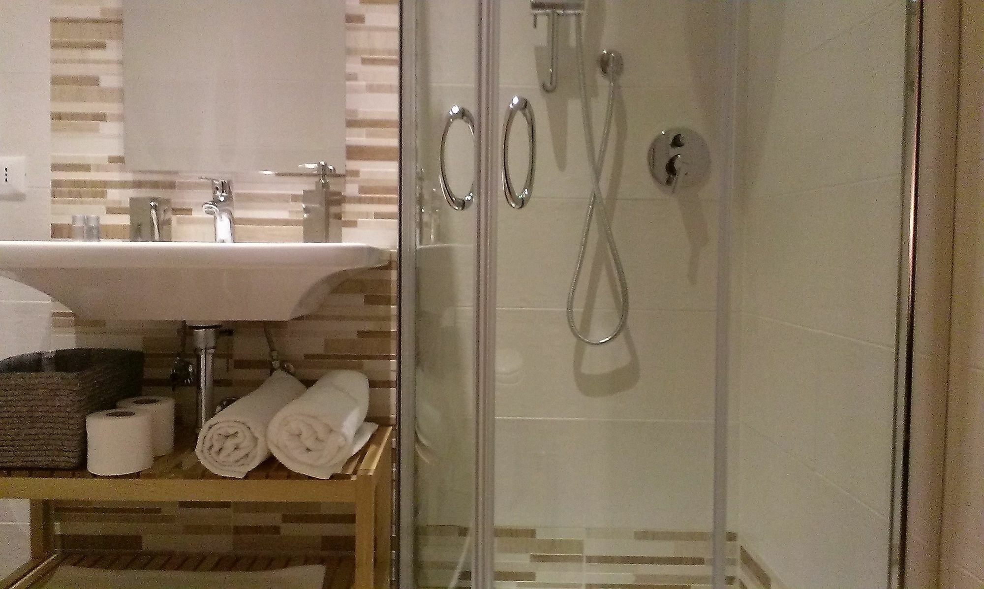 Rest Guesthouse Рим Екстериор снимка